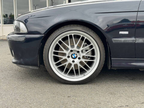 2003 BMW M5
