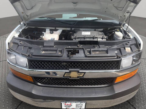 2019 Chevrolet Express 2500