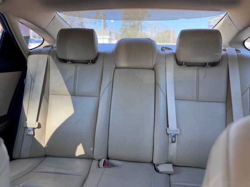 2014 Toyota Avalon