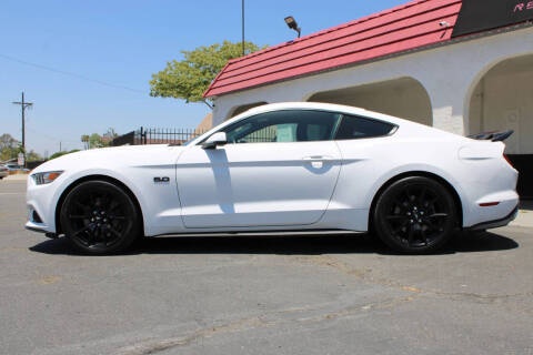 2017 Ford Mustang GT Premium