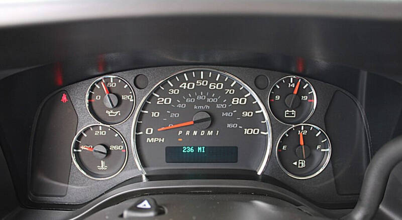 2025 GMC Savana 2500