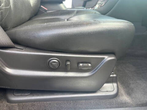 2012 Cadillac Escalade Luxury