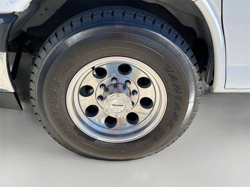 2019 Chevrolet Express LT 2500