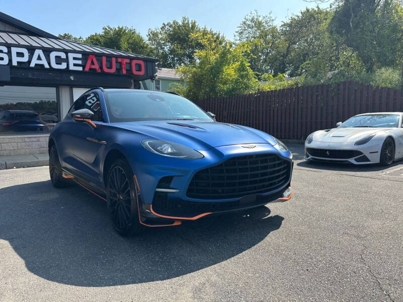 2023 Aston Martin DBX 707