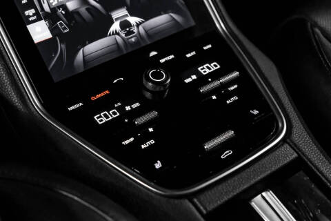 2018 Porsche Panamera
