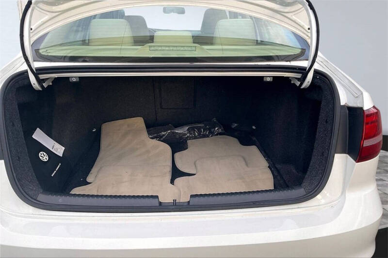 2016 Volkswagen Jetta