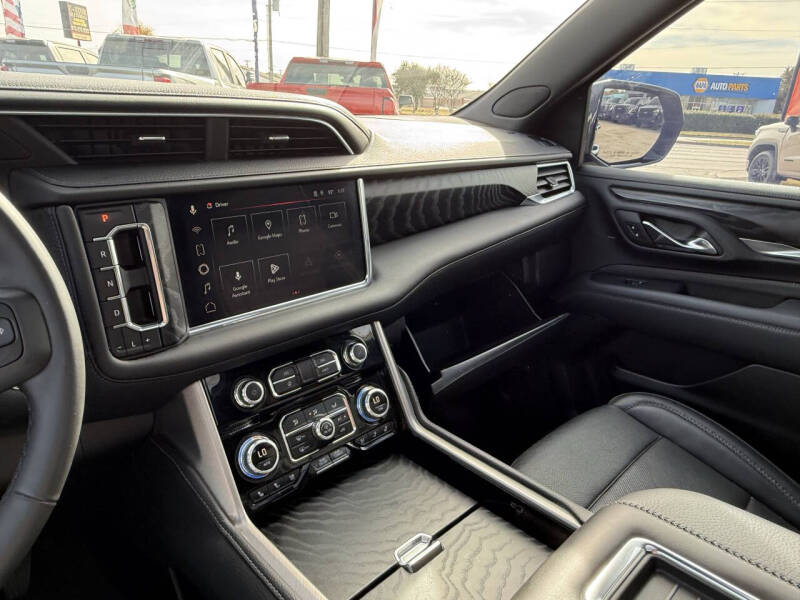 2024 GMC Yukon Denali