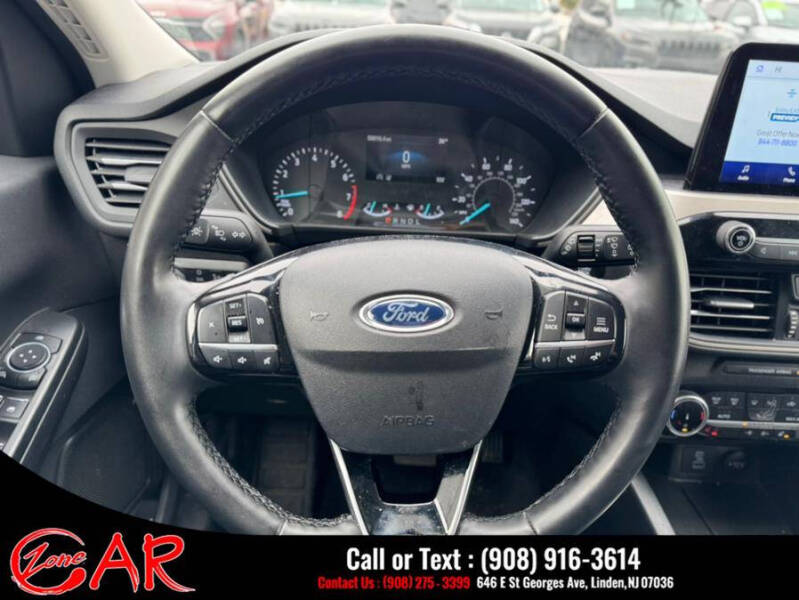 2022 Ford Escape SEL