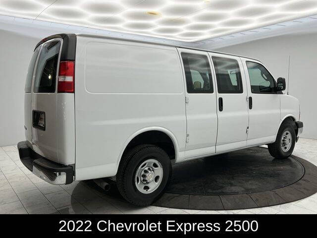 2022 Chevrolet Express 2500