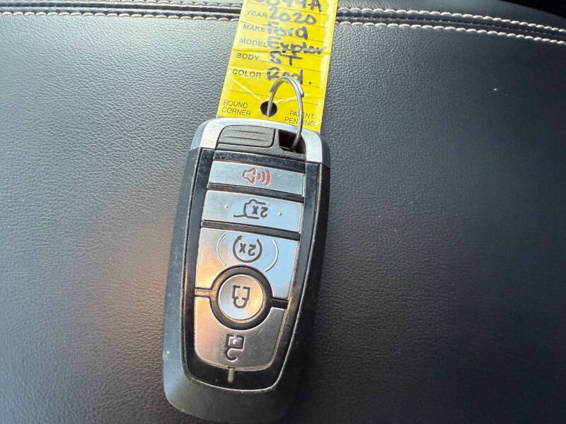 2020 Ford Explorer ST