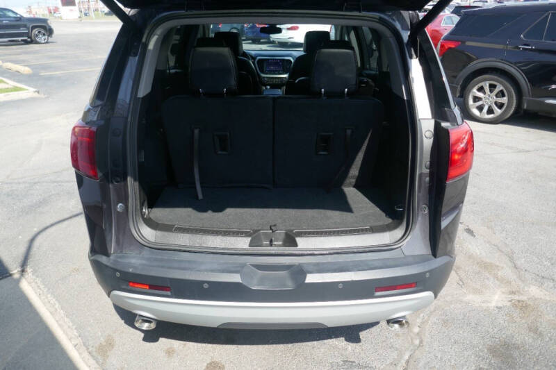 2017 GMC Acadia SLT-1