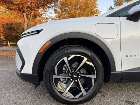 2026 Chevrolet Equinox EV LT 1