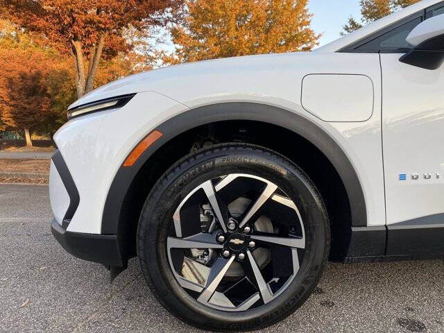 2026 Chevrolet Equinox EV LT 1