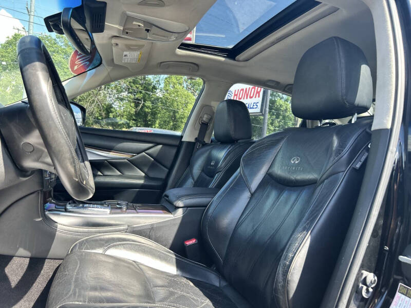 2012 Infiniti M37