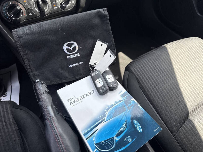 2014 Mazda MAZDA3 i Touring