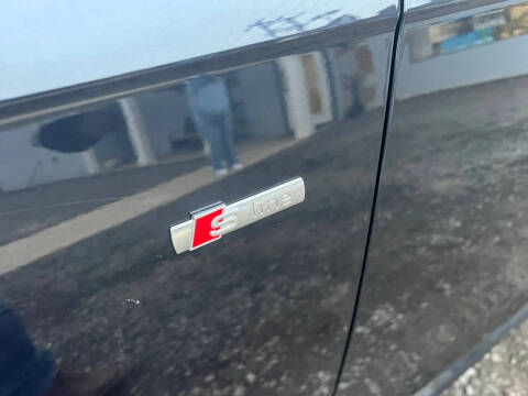 2016 Audi A4 2.0T quattro Premium Plus