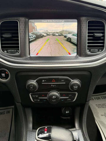 2015 Dodge Charger SXT