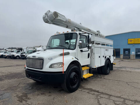 2013 Freightliner M2 106