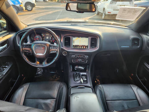 2016 Dodge Charger SXT