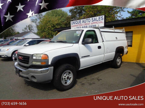 2005 GMC Sierra 2500HD for sale at Unique Auto Sales in Marshall VA