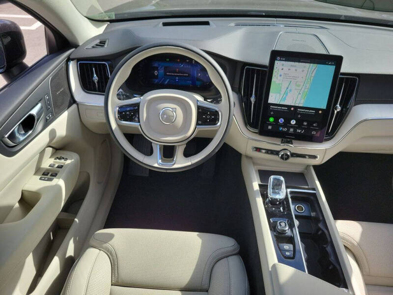 2026 Volvo XC60 B5 Ultra