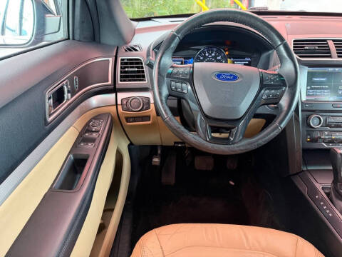 2016 Ford Explorer XLT