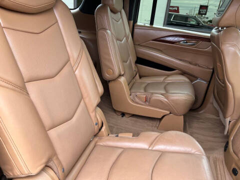 2017 Cadillac Escalade ESV Platinum