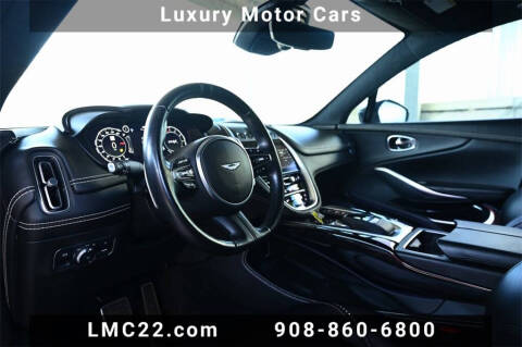 2021 Aston Martin DBX