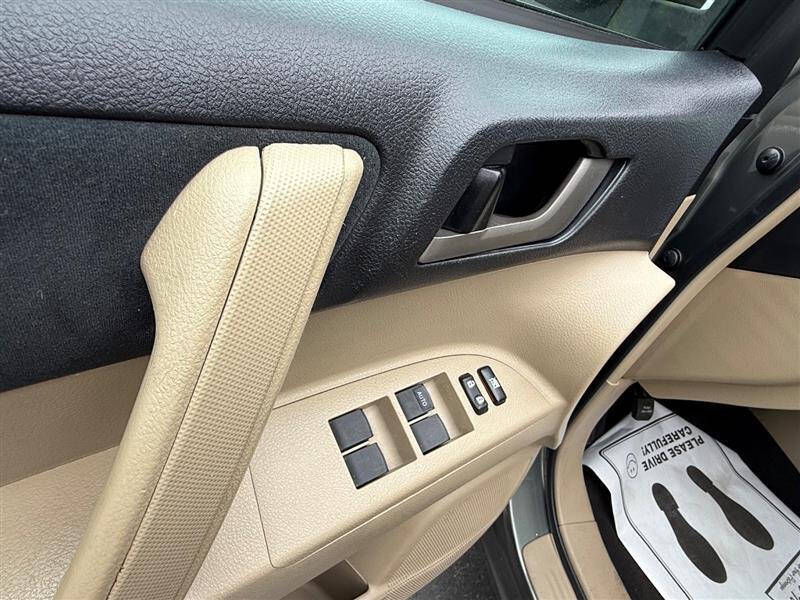 2011 Toyota Highlander