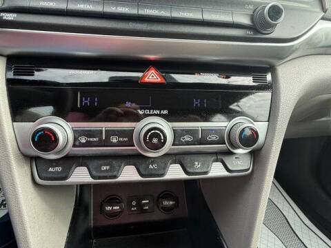 2020 Hyundai Elantra