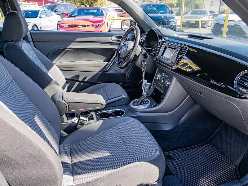 2017 Volkswagen Beetle