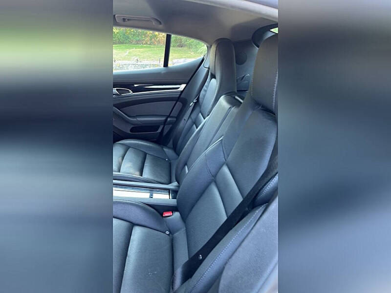 2011 Porsche Panamera