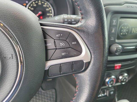 2017 Jeep Renegade Trailhawk