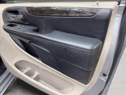 2015 Dodge Grand Caravan SE