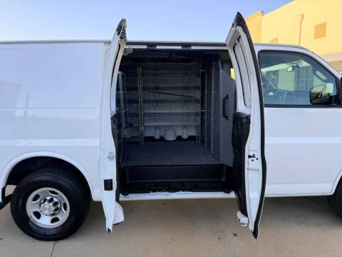 2021 Chevrolet Express 2500