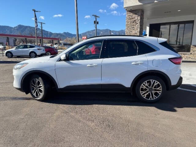 2020 Ford Escape SEL