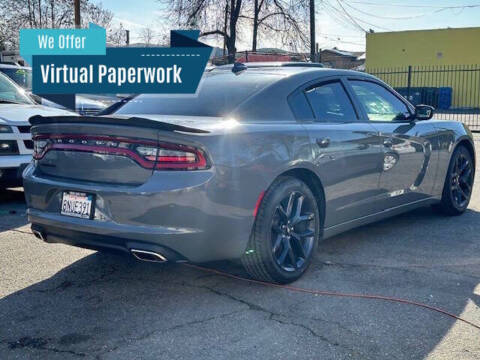 2019 Dodge Charger SXT