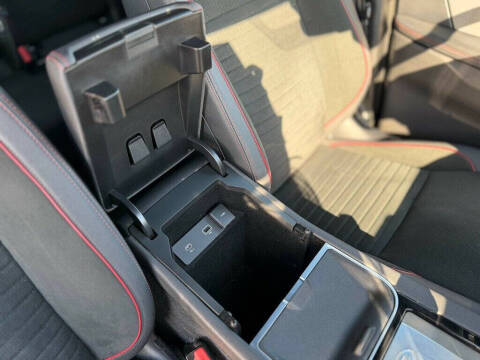 2021 Land Rover Discovery Sport P250 S R-Dynamic