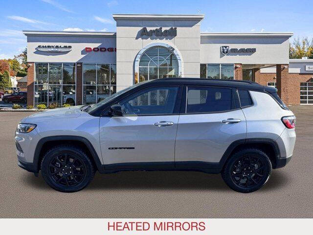 2023 Jeep Compass Altitude