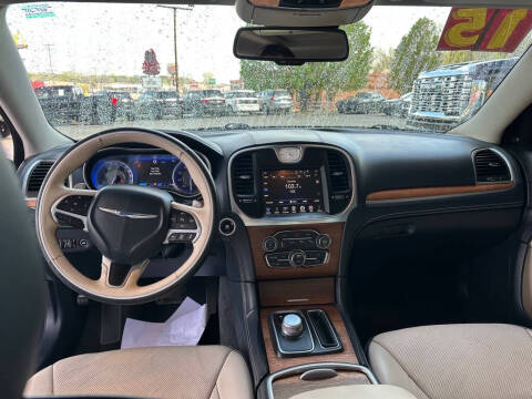 2015 Chrysler 300 C Platinum