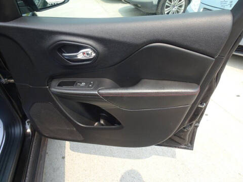 2017 Jeep Cherokee Trailhawk