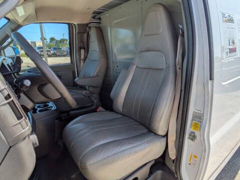 2023 Chevrolet Express 2500