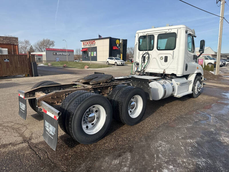 2017 Freightliner Cascadia
