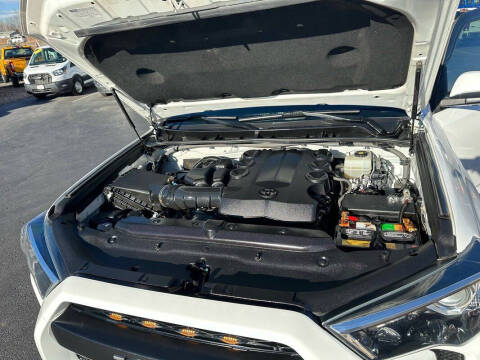 2018 Toyota 4Runner TRD Off-Road Premium