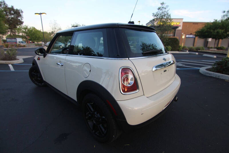 2012 MINI Cooper Hardtop