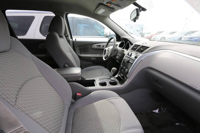 2012 Chevrolet Traverse LS