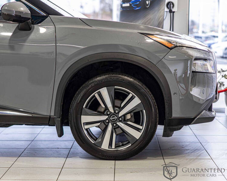 2022 Nissan Rogue SL