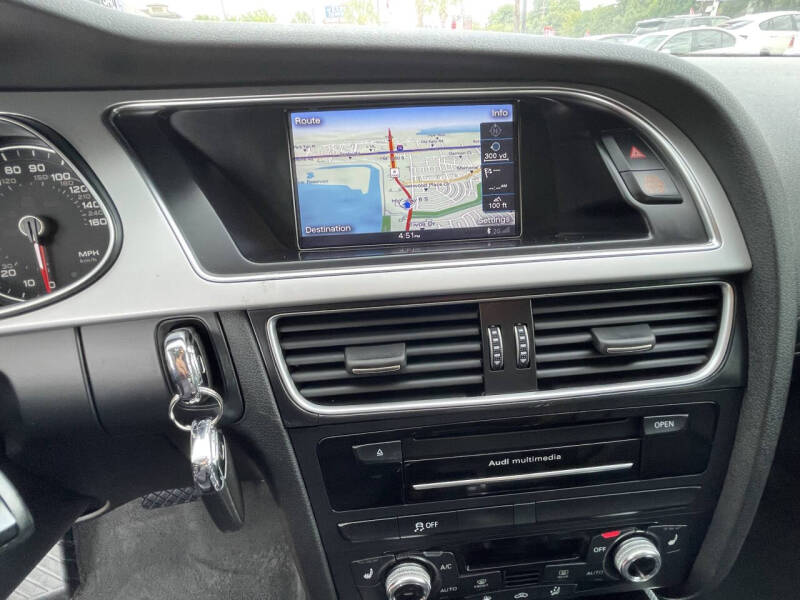 2016 Audi A4 2.0T quattro Premium