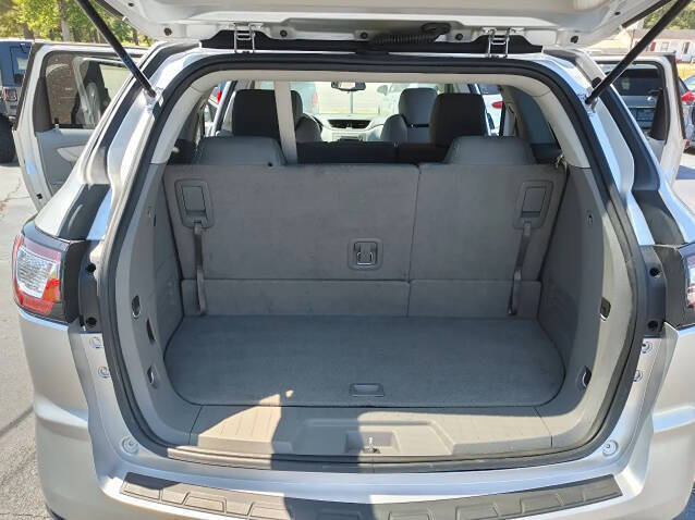 2017 Chevrolet Traverse LS