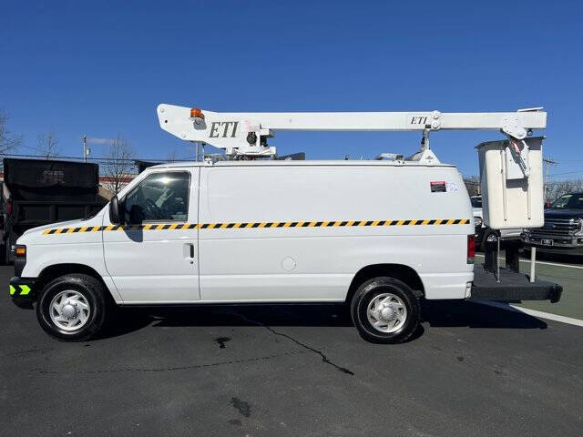 2014 Ford E-Series E-350 SD